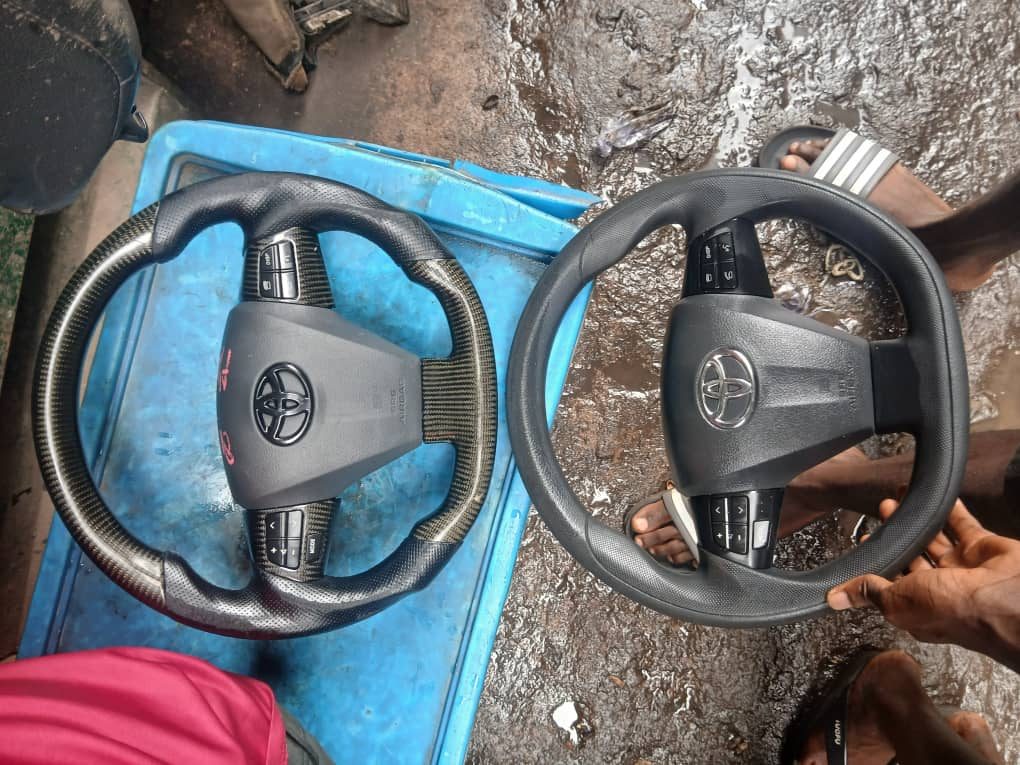 All kinds of car Steering wheels photo 2